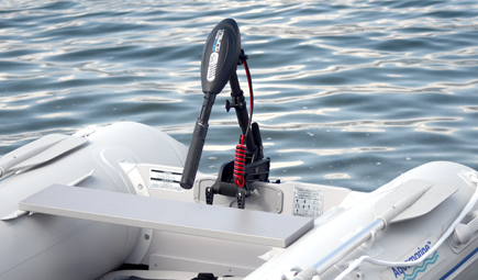 Electric trolling motor 55lbs 12 v on inflatable boat